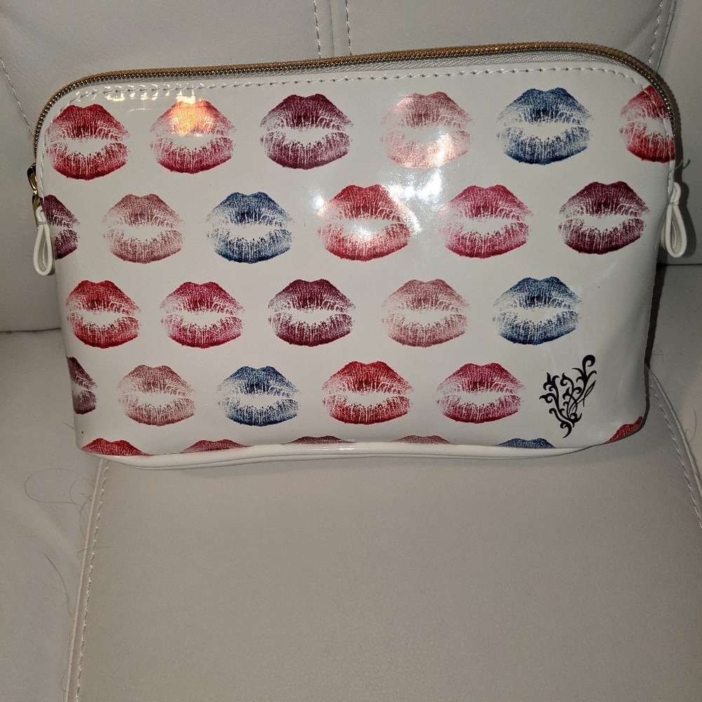Younique makeup bag